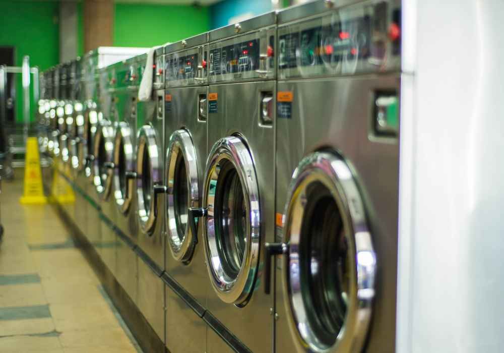 How to Clean Bath Mat Without Washing Machine?