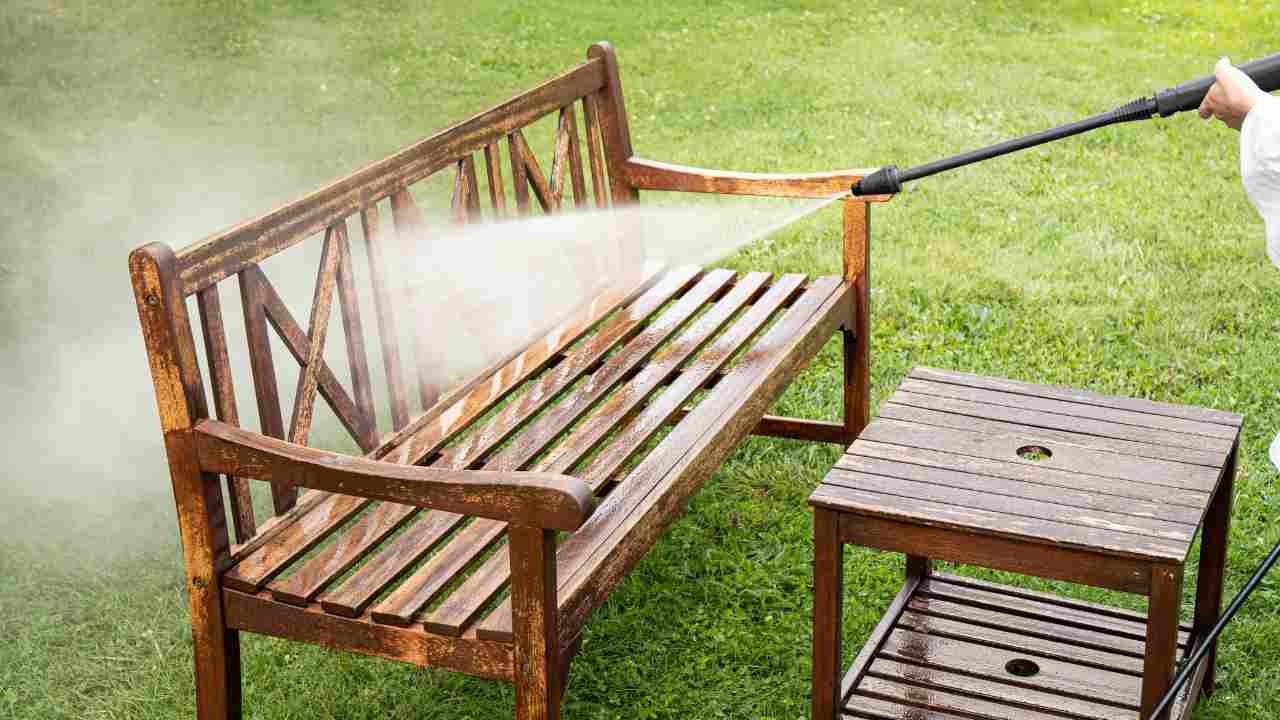 How to Clean Garden Furniture