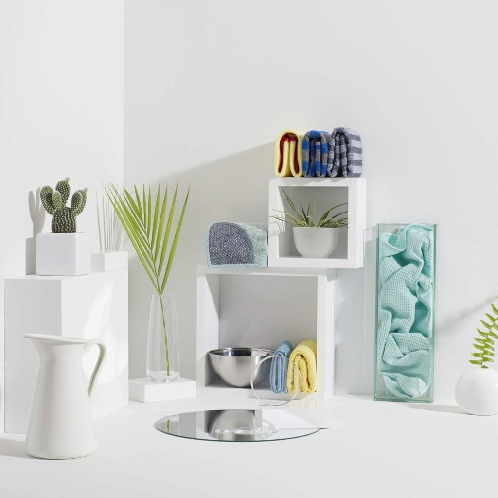 E-Cloth Home Cleaning Set with Microfiber Cleaning Cloths for Cars, Bathroom, Kitchen, More - Microfiber Towels That Clean with No Added Chemicals - 8 Specialized Cloths in Assorted Colors E-Cloth Home Cleaning Set with Microfiber Cleaning Cloths for Cars, Bathroom, Kitchen, More - Microfiber Towels That Clean with No Added Chemicals - 8 Specialized Cloths in Assorted Colors