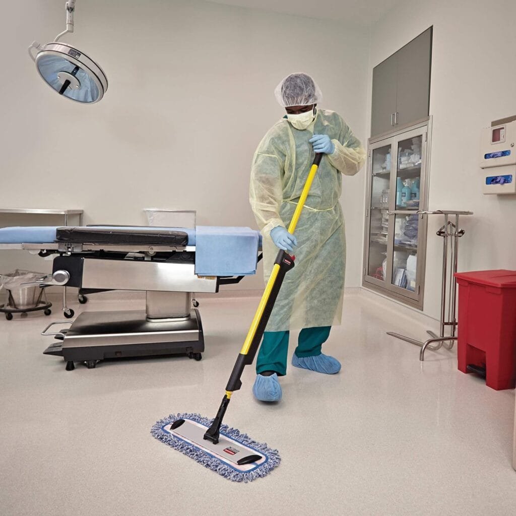 Rubbermaid Commercial Products HYGEN PULSE Single Sided Microfiber Spray Mop Kit for Hardwood/Tile/Laminated Floors, Yellow, Perfect for Kitchen/Lobby/Bathroom Cleaning (1835528), 3.8 x 4.9 x 56 Rubbermaid Commercial Products HYGEN PULSE Single Sided Microfiber Spray Mop Kit for Hardwood/Tile/Laminated Floors, Yellow, Perfect for Kitchen/Lobby/Bathroom Cleaning (1835528), 3.8 x 4.9 x 56